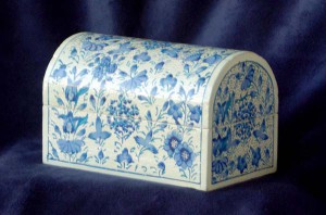 Urn-BlueChest