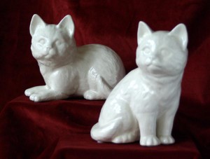 Urn-WhiteKitties
